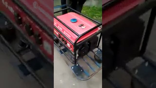 Ремонт бензогенератора в сервисном центре не выдает напряжение на выходе. смотреть онлайн