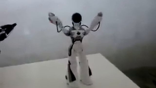 Выставка роботов в Японии. часть1 смотреть онлайн