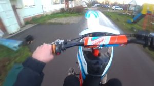 РАЗБИЛ ПИТБАЙК. ГОНКА ШКОЛЬНИКОВ ПО БЕЗДОРОЖЬЮ НА ПИТБАЙКАХ. ПОДАРИЛ ШКОЛЬНИКУ МОТОЦИКЛ.