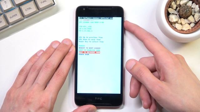 How To Hard Reset HTC Desire 628 Device | Reset To Deafaults Via Recovery Mode