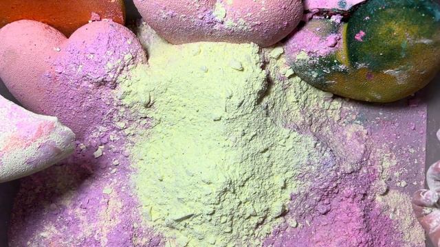 12 Colorful Chalk Heart Crush | Oddly Satisfying | Collab w/ @cabinofideas-silence77list88 смотреть онлайн