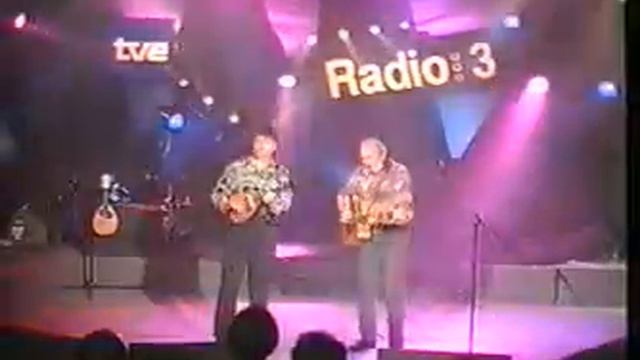 electric mandolin blues. Mahjun & Giroux смотреть онлайн