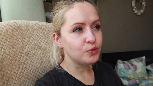 РЕБЕНОК ПЕРВЫЙ РАЗ В ИГРОВОЙ КОМНАТЕ! смотреть онлайн