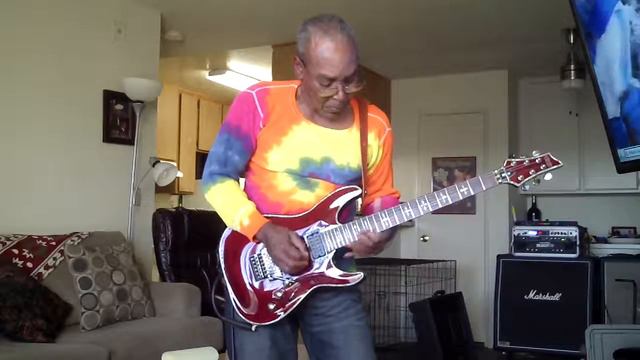 Schecter Hellraiser Passive Cherry W/FR смотреть онлайн