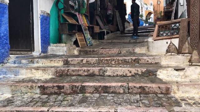 Tour in the Kasbah of the Udayas Rabat Morocco - La kasbah des Oudaya ou Oudaïa - قصبة الوداية смотреть онлайн