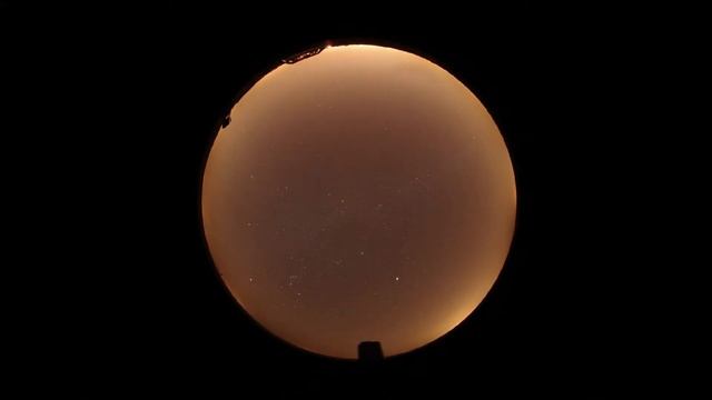 Pollution lumineuse - Parc Naturel Régional du Gâtinais Français - Timelapse au fish-eye смотреть онлайн