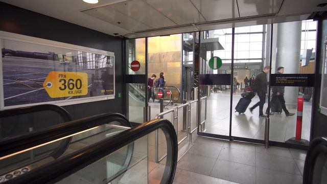 Denmark, Copenhagen Airport, Kastrup, 5X Escalator, 2X Moving Sidewalk, 2X Elevator