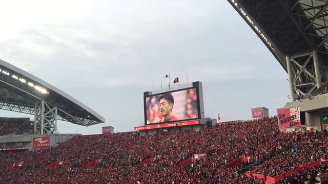 浦和レッズ・鈴木啓太の退団セレモニー「浦和の男で始まり、浦和の男で終わる」引退を発表 смотреть онлайн