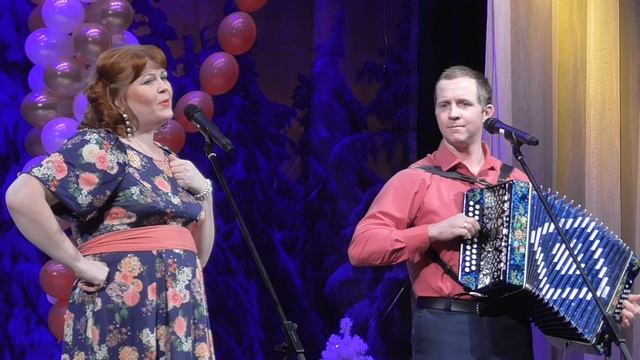 Роман и Любовь Иванинские "Ах, ночь, голубая ночь".MP4 смотреть онлайн