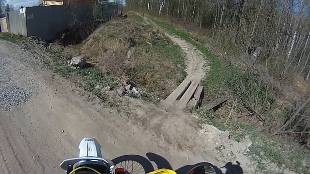 Пенсионерю на эндуро смотреть онлайн