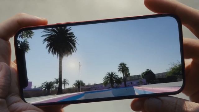Официальный iPhone 12. смотреть онлайн