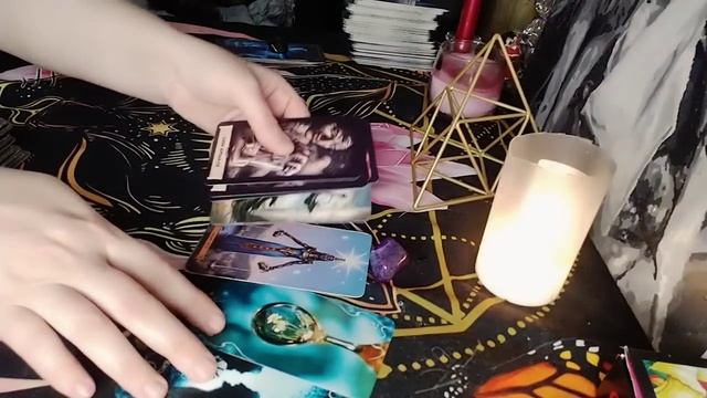 Враг, что у него на душе? #таро#tarot #magic #магия #boomerang #онлайнгадание #враг смотреть онлайн