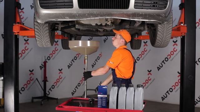 Hvordan bytte motorolje og oljefilter på SKODA OCTAVIA 1U [BRUKSANVISNING] смотреть онлайн