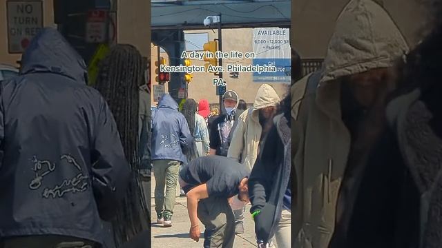 [ Альбом ]
Город-сказка, город мечта, попадая в его сети пропадаешь навсегда. Филадельфия в США. Люб смотреть онлайн