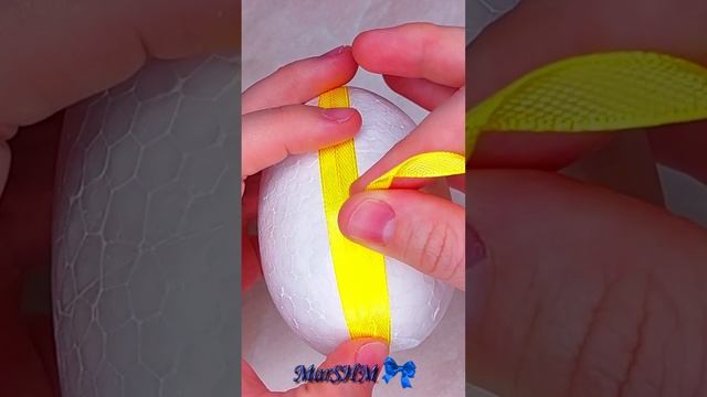 Декоративные Пасхальные яйца своими руками канзаши мк #Shorts смотреть онлайн