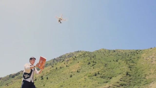 Доставка Ак Калпака с помощью дрона в Кыргызстане! смотреть онлайн