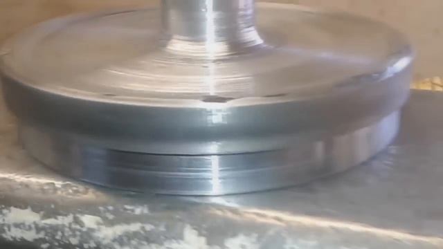 Что делать если сливают топливо? Защита от вскрытия бака. Крышка с секретом от токаря. смотреть онлайн