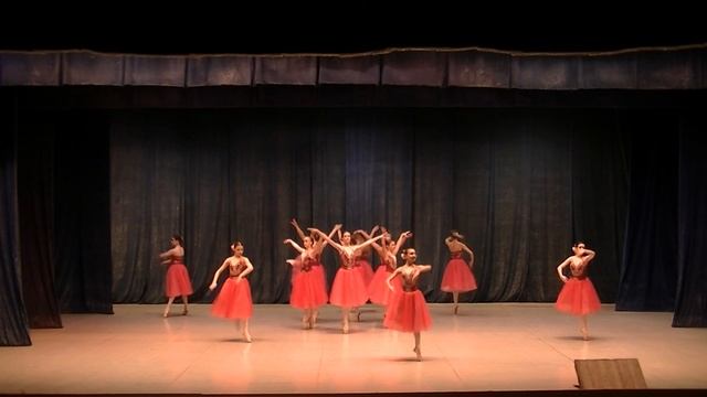 П.Чайковский "Вальс" Хореография Сергея Бондура, работа педагога Ирины Скрипник смотреть онлайн