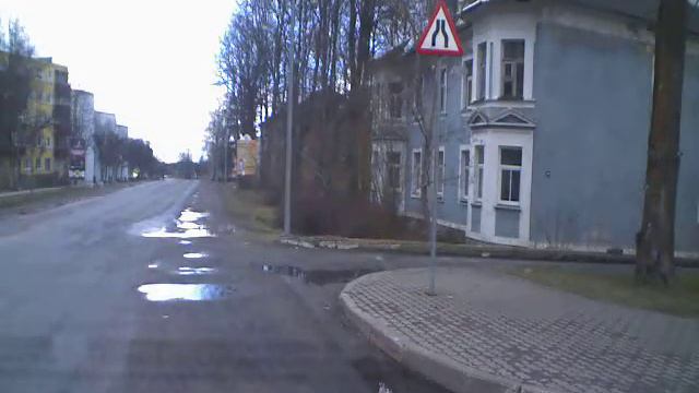 Пропускаем пешехода!Получаю в зад? За что? смотреть онлайн