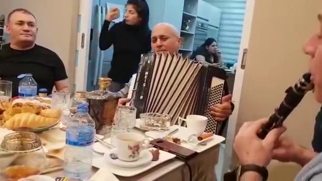 Hovhannes Vardanyan & Rustam Hakopdjanian - Klarnet New 2019 смотреть онлайн