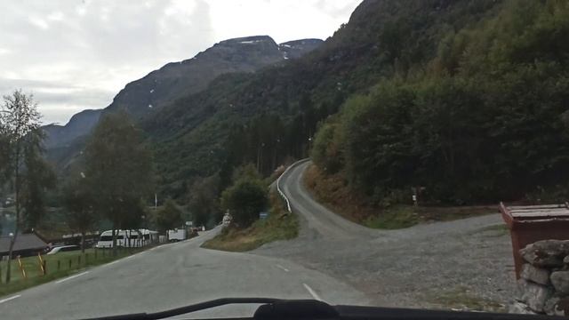 Норвегия. Olden. Oldedalen. 2021/4 смотреть онлайн