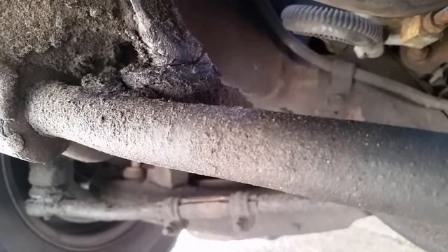 How To Check An Idler Arm For Wear - EASY!!! смотреть онлайн
