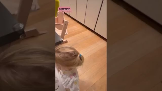 Vittoria Lucia Ferragni: 10 minuti di risate e dolcezza! смотреть онлайн