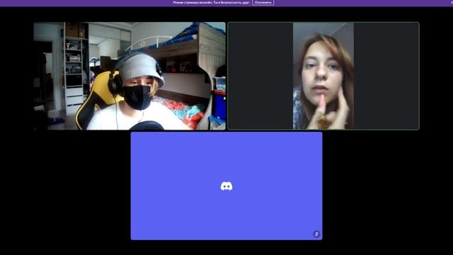 Pureloveka: интервью - Про фит со Slava Marlow, заблокированные треки и выступления смотреть онлайн