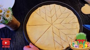 В этом видео вы увидите как красиво нарезать пахлаву!Это очень простой и лёгкий метод!Paxlava.