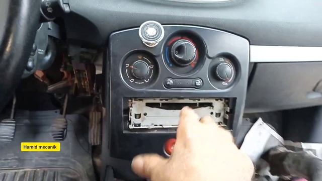تسريب كهرباء في RENAULT Clio3 1.5 Dci