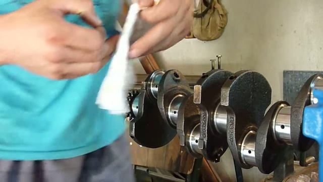 Полиране на колянов вал ВАЗ 2103