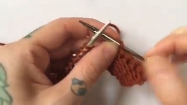Jeny's Surprisingly Stretchy Bind Off смотреть онлайн