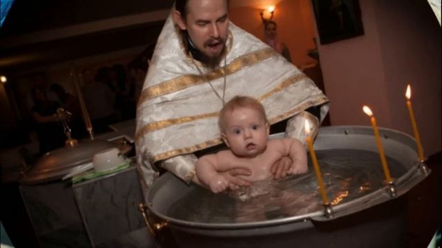 Когда на Крещение вода становиться святой и нужно купаться смотреть онлайн