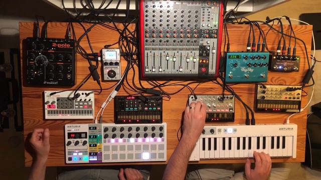 Volca Retrowave / Synthwave Jam (2018-05-20 Part IV) смотреть онлайн