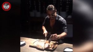 Турецкий повар готовит мясо  Турецкий мясник