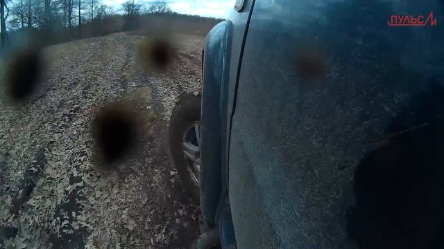 УАЗ PATRIOT. Go pro. Езда по грязи смотреть онлайн
