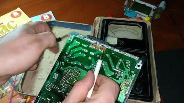 Ремонт монитора Samsung SyncMaster 245T смотреть онлайн