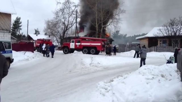 Пожар 27.02.2013 г. Медвежьегорск Ул. Свердлова д.7 смотреть онлайн