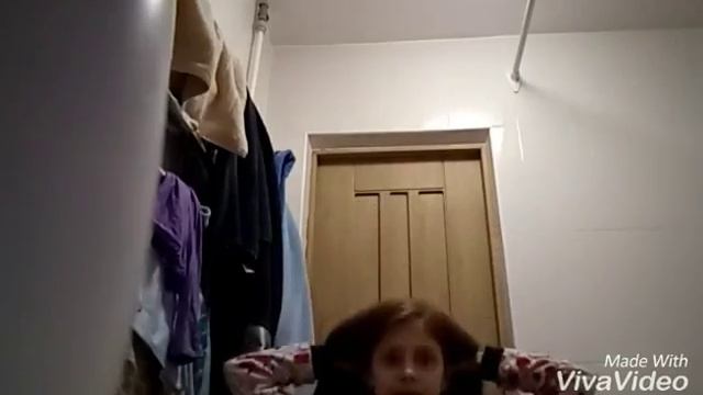 видео для девочек.Волосы мои..! смотреть онлайн