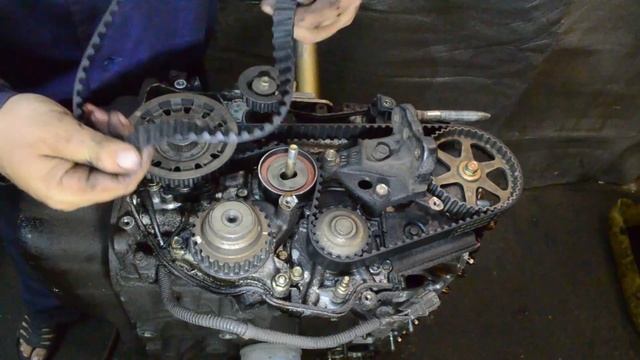 Разбор двигателя F23A смотреть онлайн