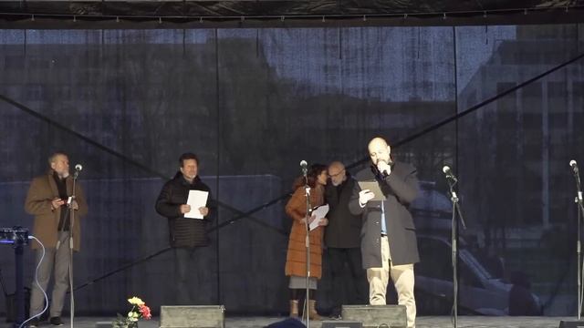Manifestace na Letné 26.11.2022 - přímý přenos смотреть онлайн