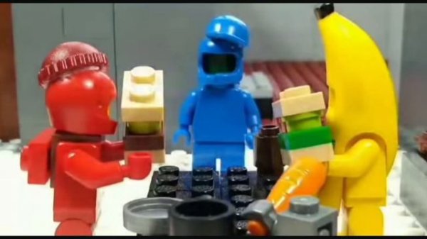 амонг ас ток человечки из лего 😁