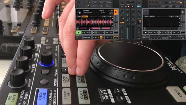 DEMO Denon DN-SC2000 - InstaPadFX Stewe v4.3 - Traktor смотреть онлайн