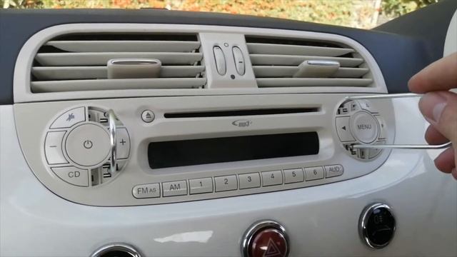 Fiat 500 How to remove factory radio / cd player смотреть онлайн