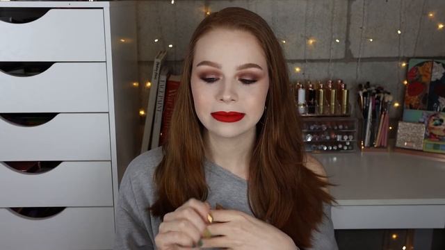 Indie Makeup Brand Red Flags смотреть онлайн