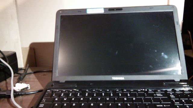 Tech Tip: Wifi card upgrade / replacement for Toshiba C655 laptop смотреть онлайн