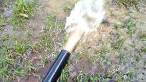 Чистим скважину от песка.