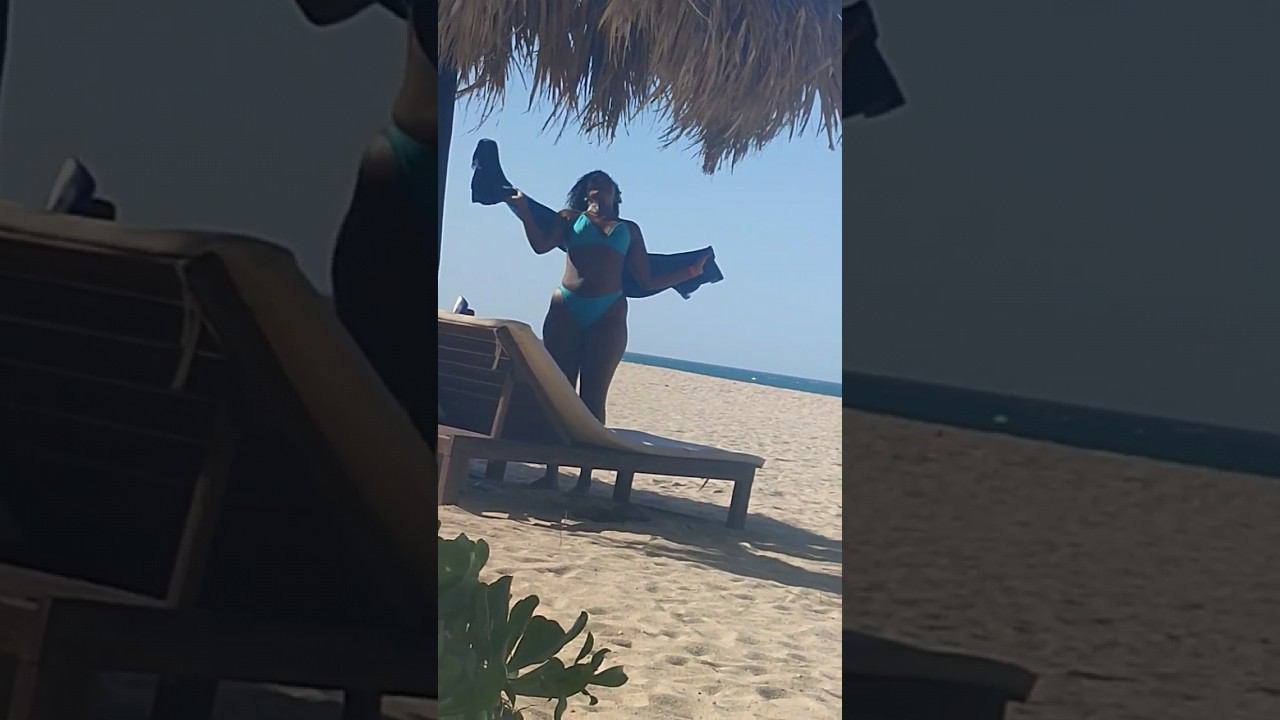 Потрясающая девушка мулатка на пляже в Венесуэле - остров ️ Маргарита смотреть онлайн