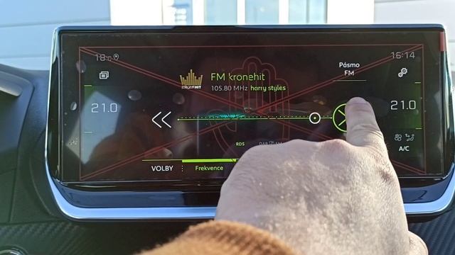 Schweizer Test Peugeot 2008 1,2 PureTech 130-PS смотреть онлайн
