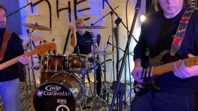 SIGMA SIX (Pink Floyd early years tribute-band) - Echoes (funky part) смотреть онлайн
